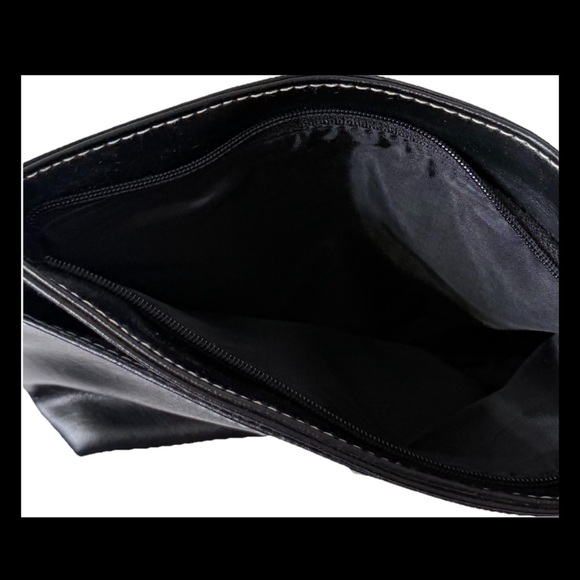 Jean Michelle Black Faux Leather Handbag 10” x 5” x 3” Purse Crossbody Clutch - Picture 8 of 14